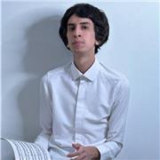 Profesor de piano online graduado en Rusia